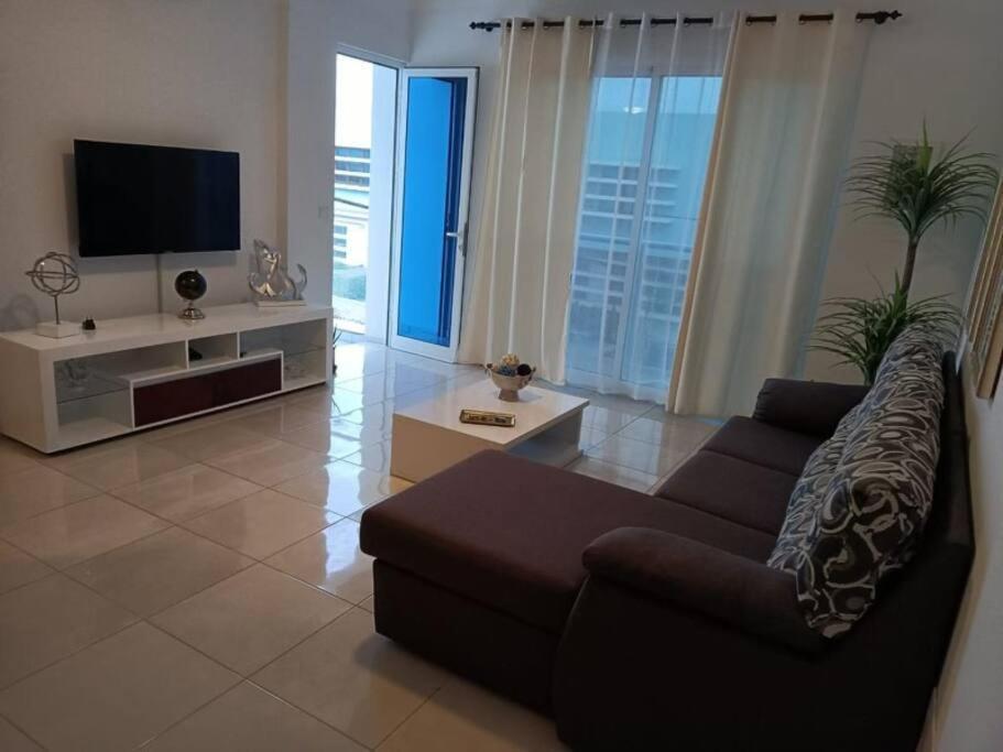 New, Modern, And Cozy 3 Bedroom Apartment. Santa Maria Exterior foto